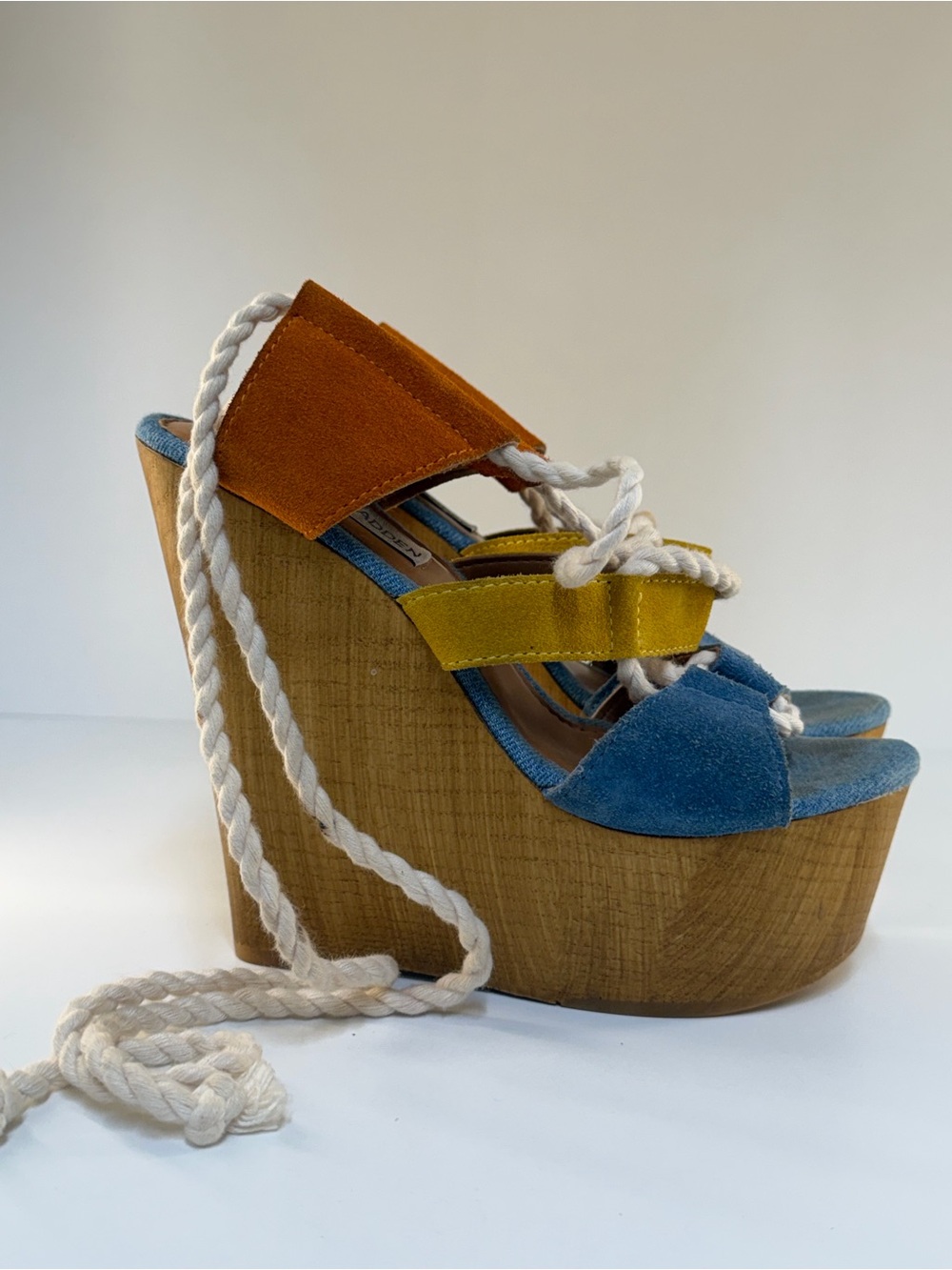 Steve Madden Sailboat Platform Sandals
